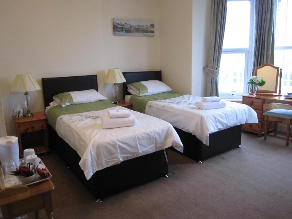 The Dorchester Guest House Ilfracombe Room photo